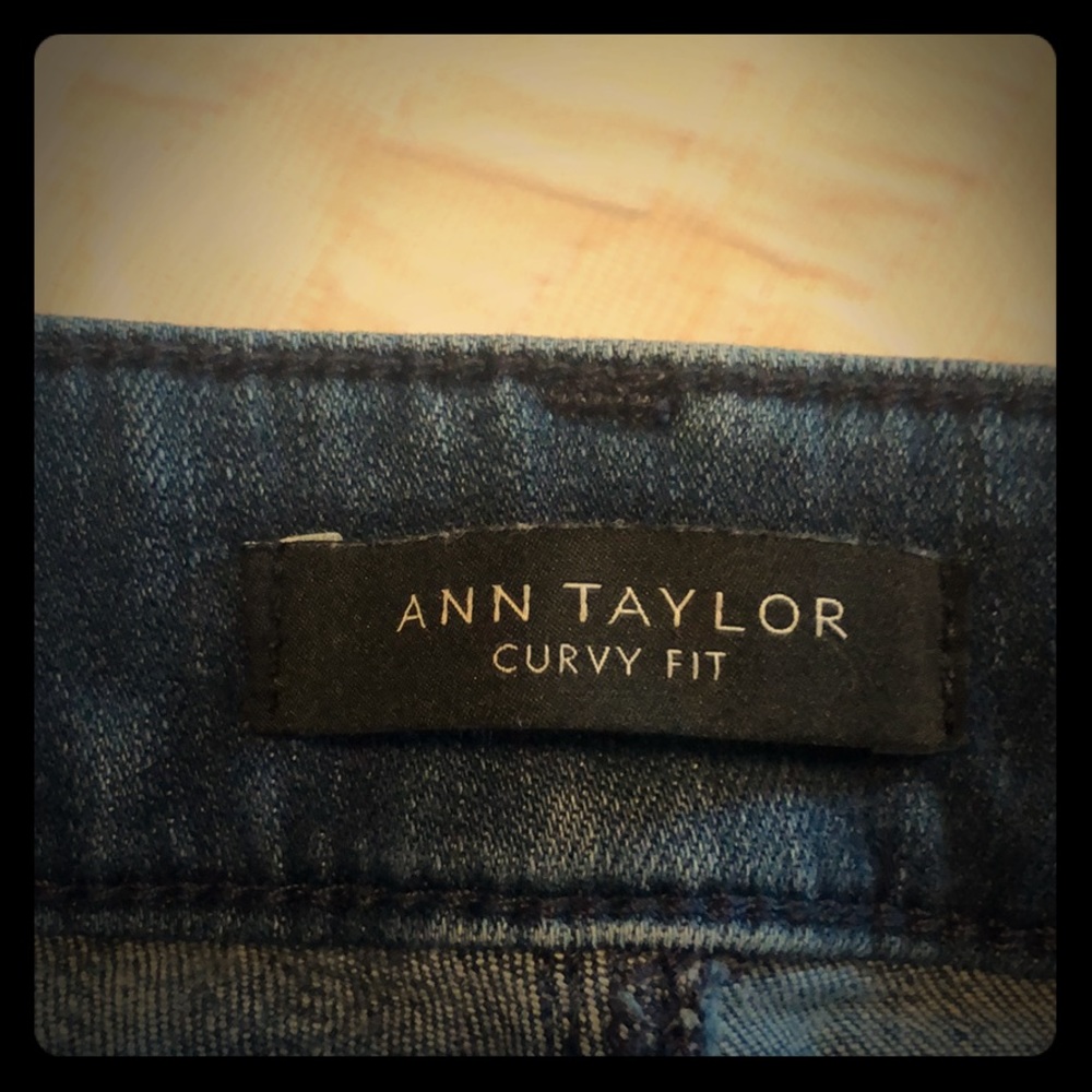 ANN TAYLOR - patterned jeans